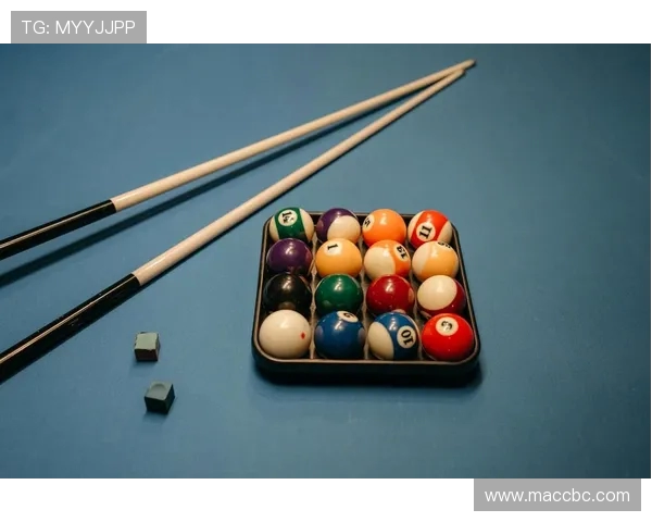 台球技术与策略的深度解析：从基础技巧到高级战术的全面探讨