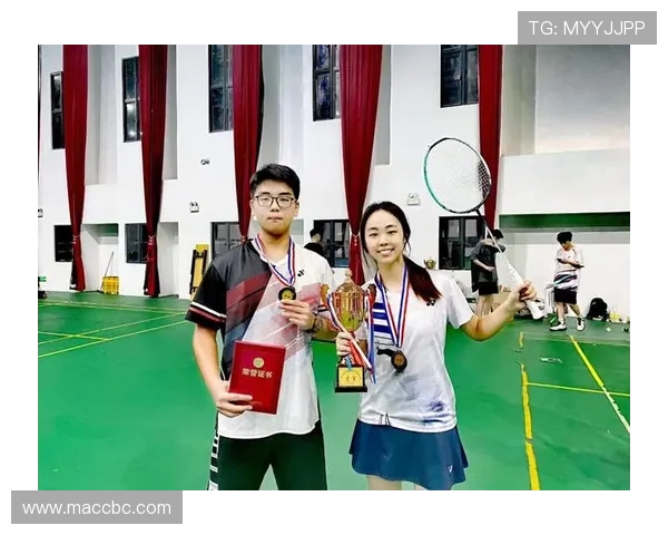 广州羽毛球队以87分稳居冠军赛积分榜首位展现强劲实力